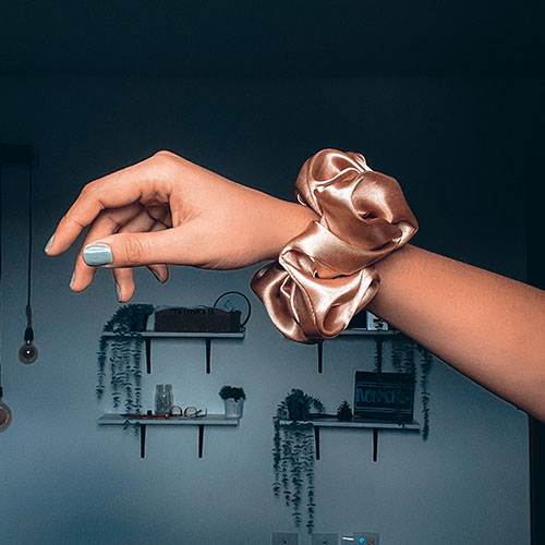 Scrunchie Bronce